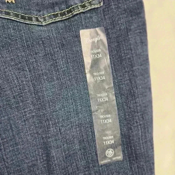 Wrangler Retro High Rise Trouser Flare Boot Cut Baggy Jeans - Picture 3 of 11